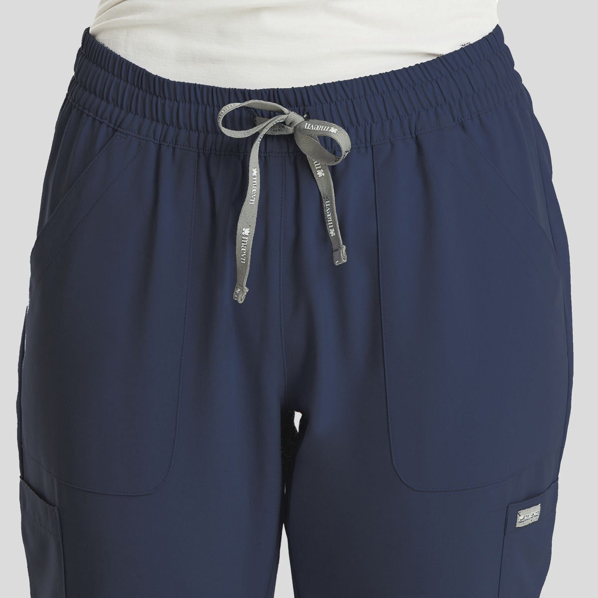 Maevn_Momentum_5091_navy_detail3