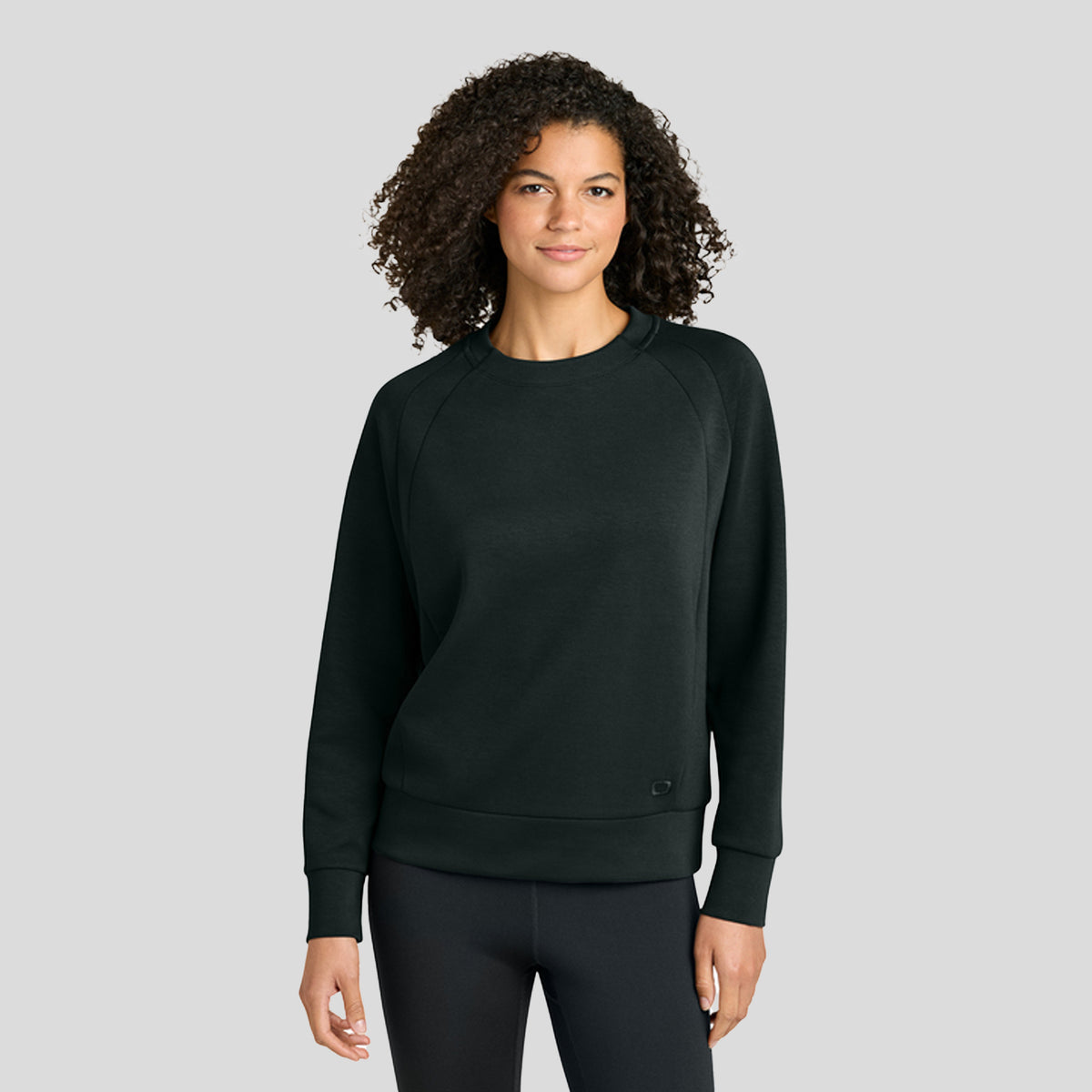 Womenβs Transcend Pullover | Blacktop