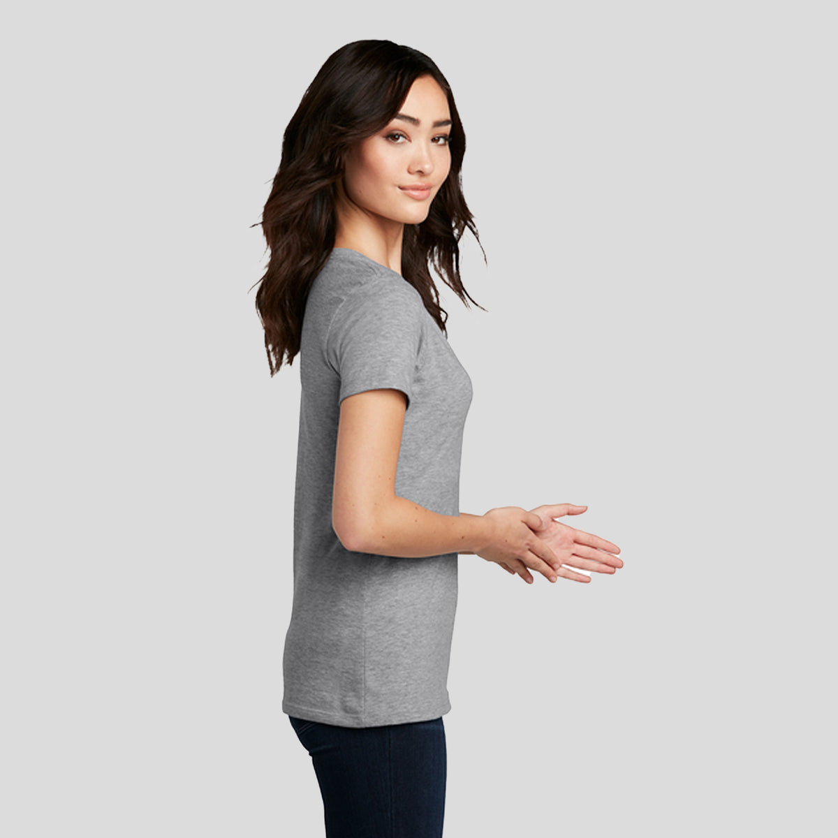 Womenโs Perfect Blendยฎ CVC V-Neck Tee | Light Heather Grey