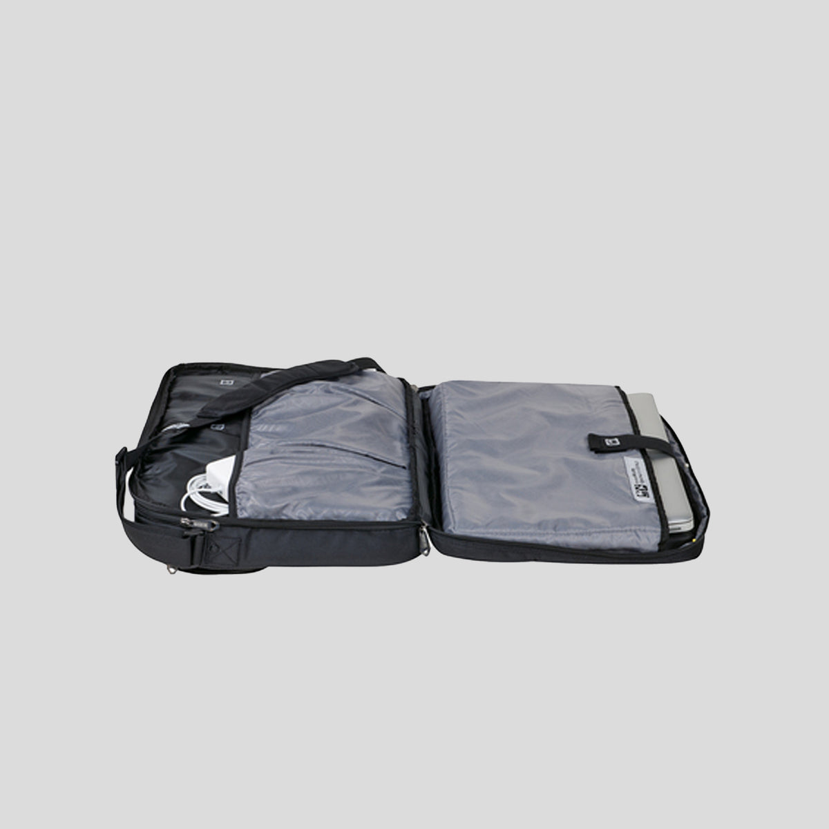 Voyager Messenger | Black/Petrol