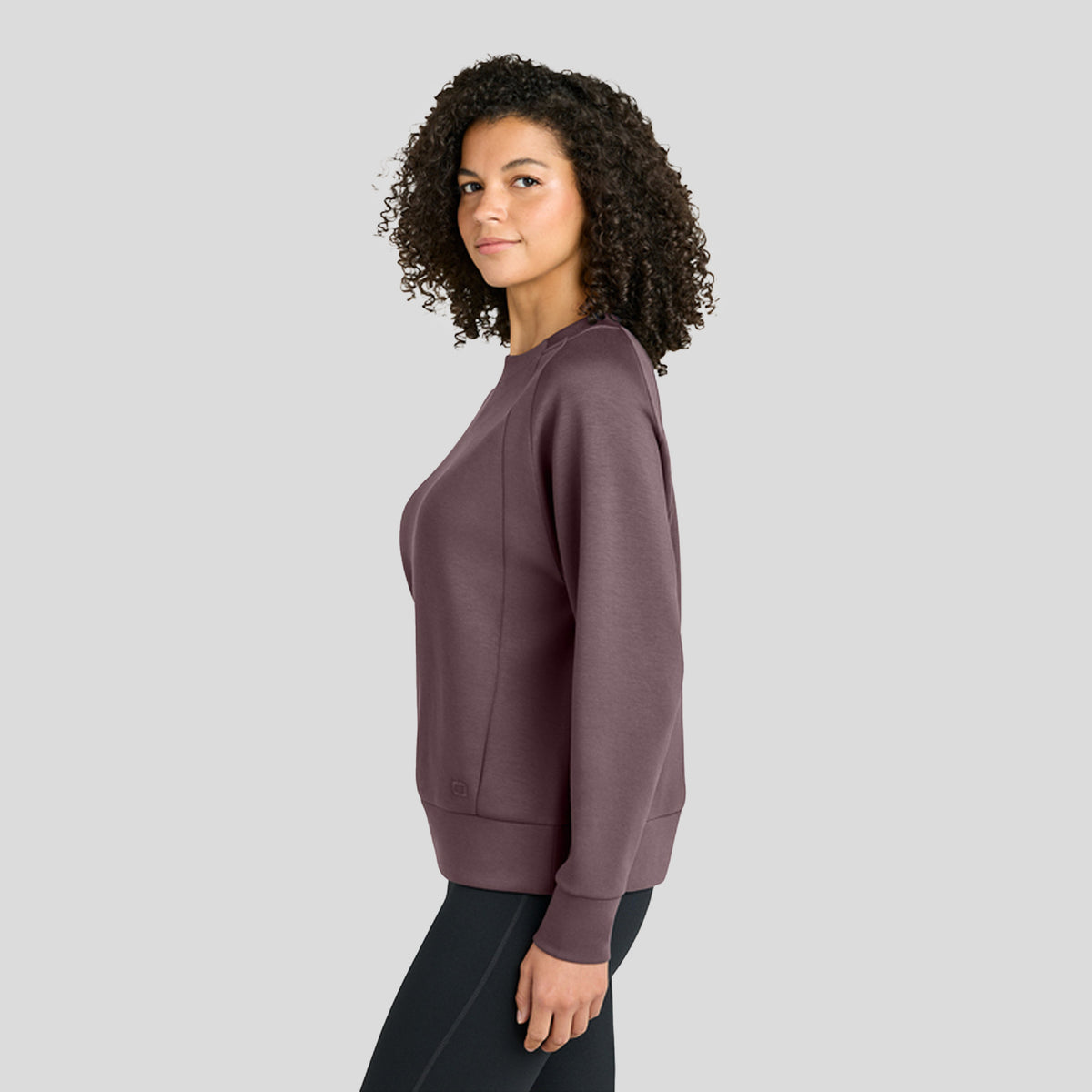 Women’s Transcend Pullover | Ashen Plum